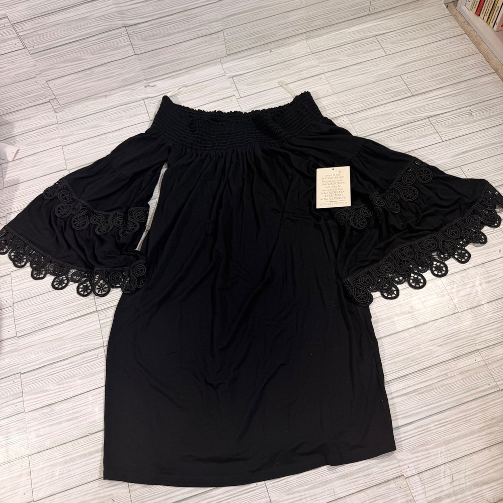 Vava by Joy Han Boston Proper Black Off Shoulder Bell Sleeve Lace Mini Dress S